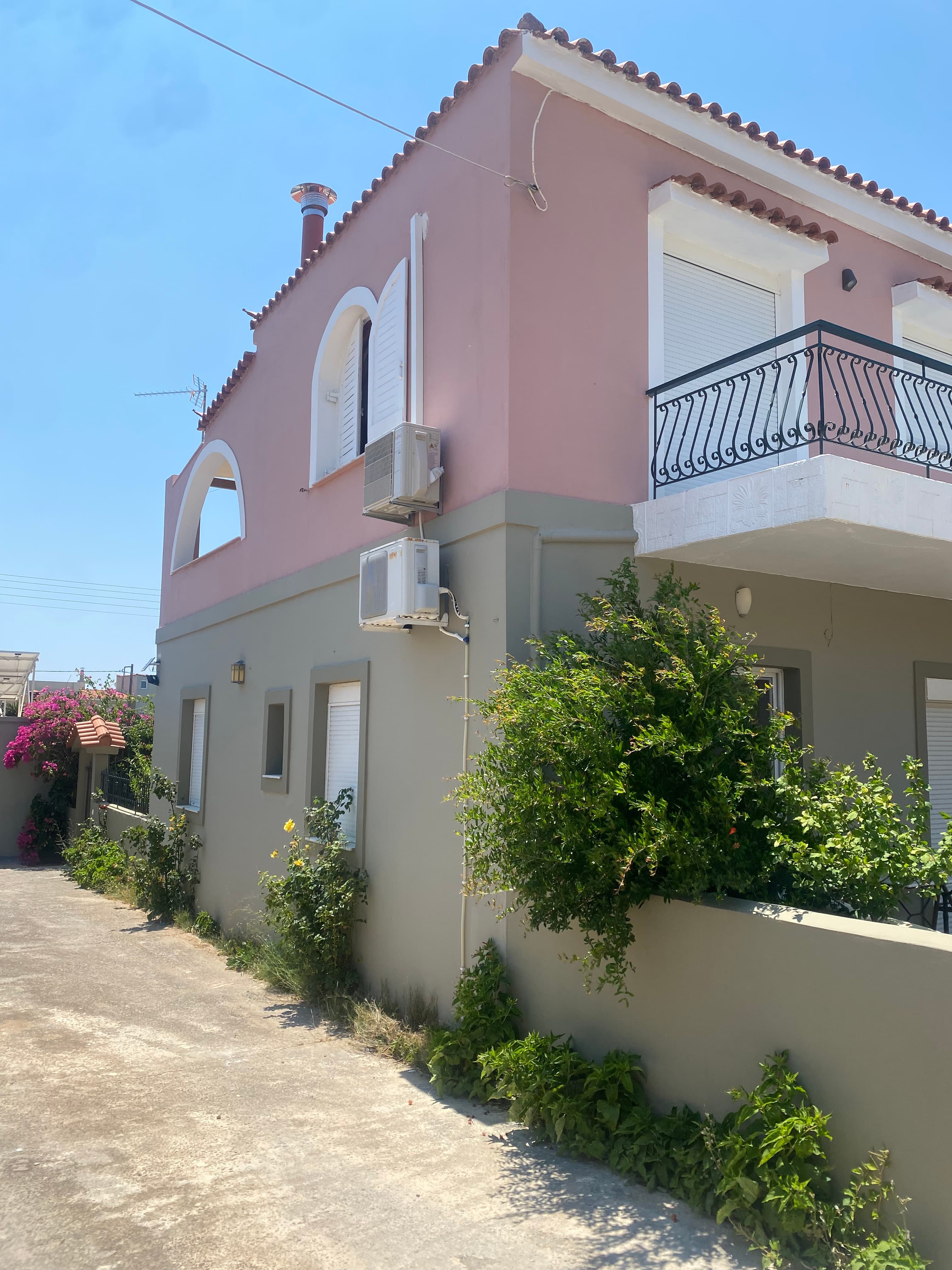 Ilisia Neapoli Apartments 2